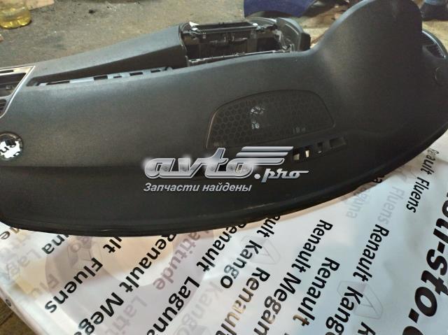 681002890R RENAULT Панель салона передняя "торпедо" купить в Украина