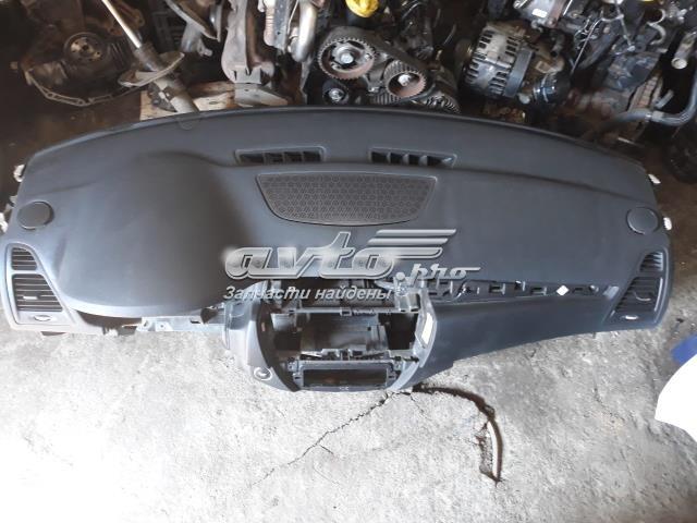 681002890R RENAULT Торпедо купить в Одесса