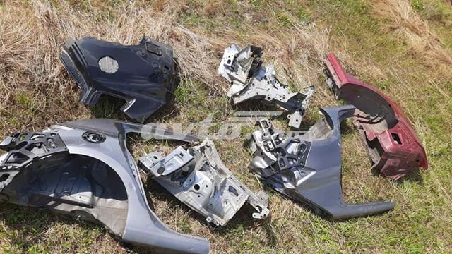 781007159R RENAULT Крыло заднее правое купить в Днепр