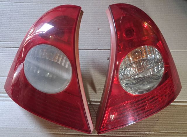 Правый стоп 8200071414 RENAULT