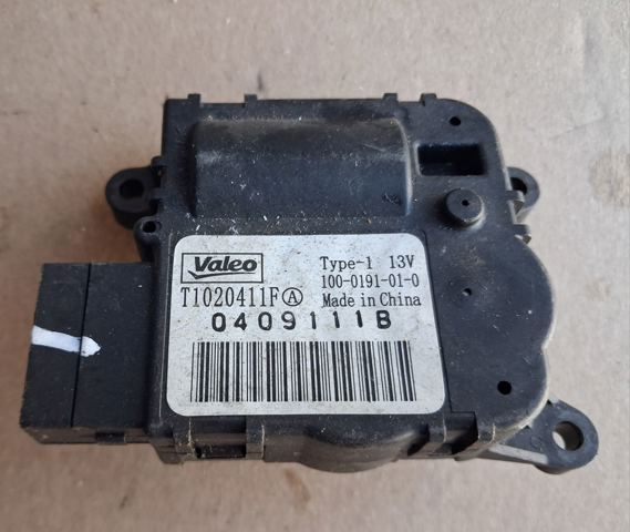 RENAULT T1020411F в наличии Украина