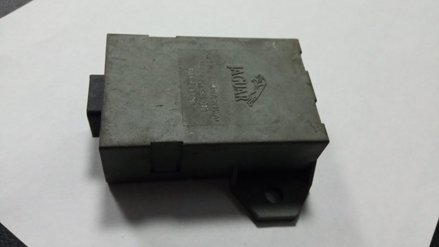 1X4317E694AC JAGUAR купить в Житомир