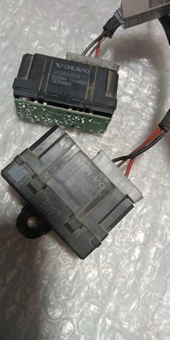 Переключатель подорева сидений 31268907 VOLVO
