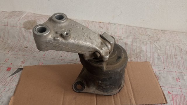 Правая опора ДВС 50820T2FA01 HONDA