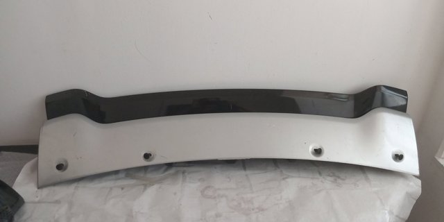 LAND ROVER LR015079 в наличии Полтава