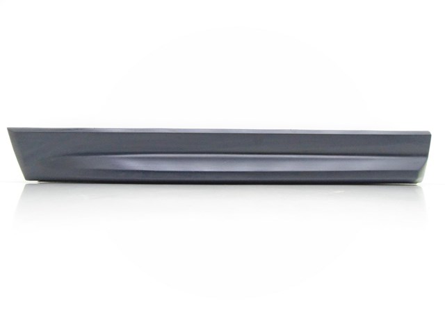 LR024160 LAND ROVER Молдинг двери передней правой купить в Запорожье