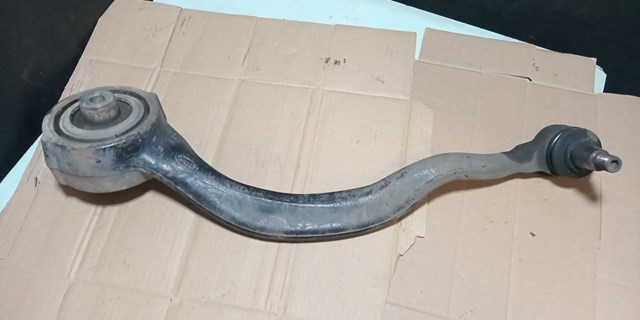 LR034220 Рычаг передней подвески нижний левый купить Киев