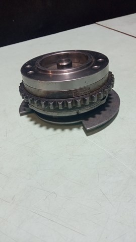 LR061551 LAND ROVER Звездочка-шестерня распредвала двигателя, впускного купить в Винница