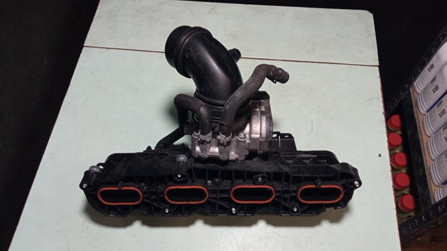 LR091533 LAND ROVER Впускной коллектор купить в Днепр