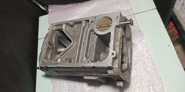 LR096455 LAND ROVER Компрессор наддува воздуха двигателя купить в Днепр
