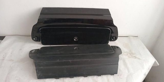 LAND ROVER LR108920 Заглушка бампера буксировочного крюка задняя в наличии Киев