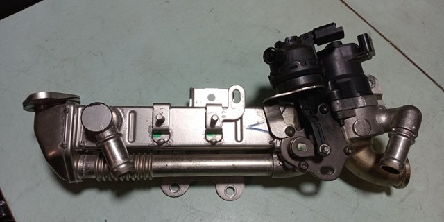LR125548 LAND ROVER Радиатор системы EGR купить в Львов