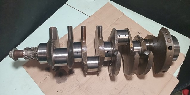RF8W93BA LAND ROVER купить в Тернополь