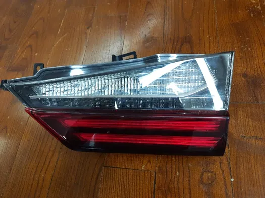 TOYOTA 815800E100 в наличии Полтава