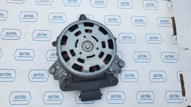 Диффузор радиатора охлаждения в сборе с крыльчаткой 1636025010 TOYOTA