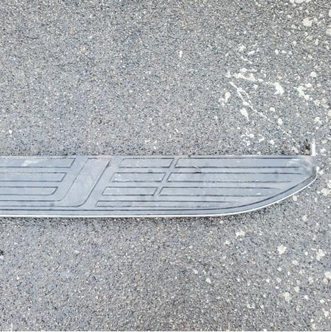 517716A160 TOYOTA Накладка подножки купить в Одесса