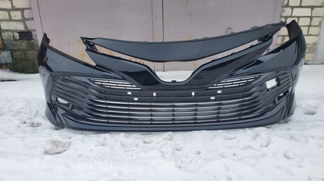 Бампер передний 521193T935 TOYOTA