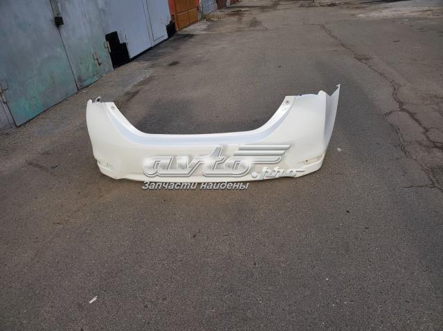 Задний бампер 5215902A20 TOYOTA