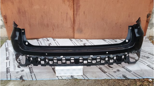 Задний бампер 521590E911 TOYOTA