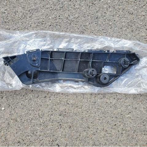 TOYOTA 5253642070 Кронштейн бампера переднего левый в наличии Киев