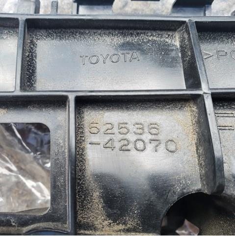 TOYOTA 5253642070 Кронштейн бампера переднего левый в наличии Одесса