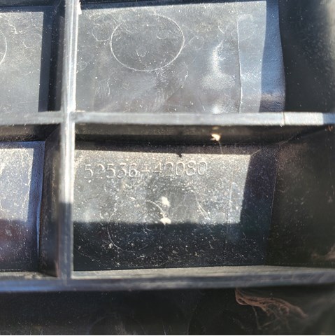 TOYOTA 5253642080 Направляющая переднего бампера левая в наличии Полтава