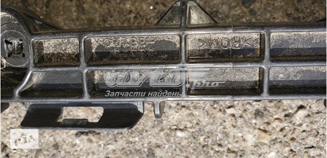 TOYOTA 5257533120 Кронштейн бампера заднего правый в наличии Чернигов