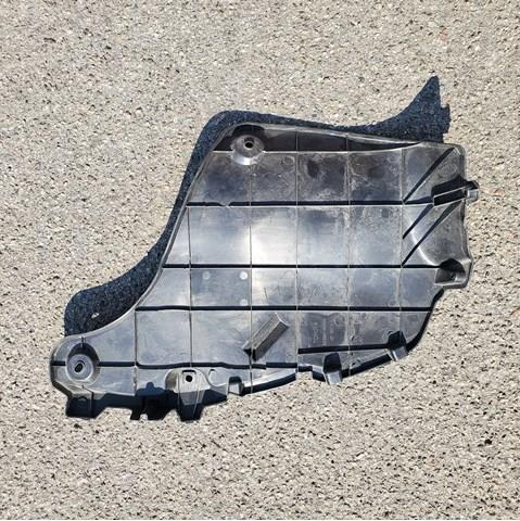 TOYOTA 5259242100 Защита бампера заднего в наличии Винница
