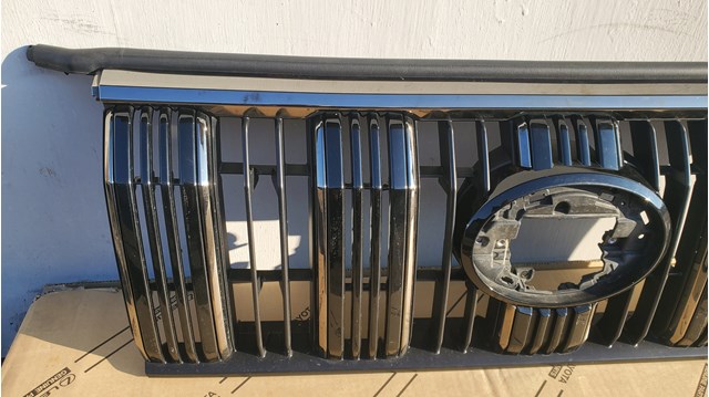 5310160954 TOYOTA Решетка радиатора купить в Сумы