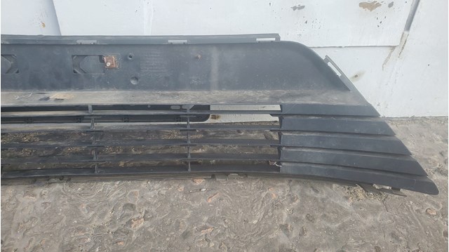 5311205090 TOYOTA Решетка бампера переднего купить в Украина