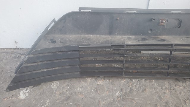 5311205090 TOYOTA Решетка бампера переднего купить в Николаев