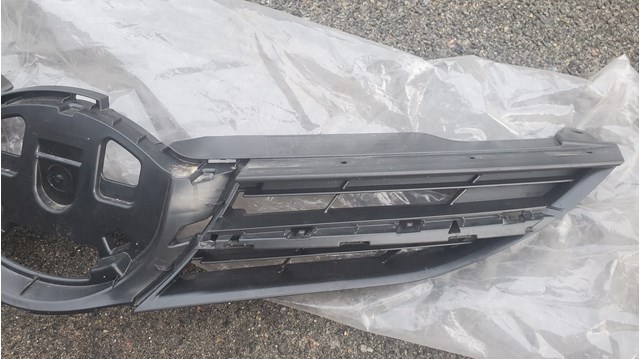 5311402260 TOYOTA Решетка радиатора купить в Ужгород