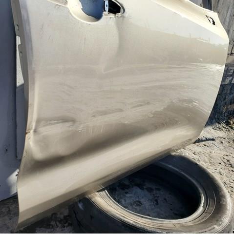 TOYOTA 6700102560 Дверь передняя правая в наличии Черновцы