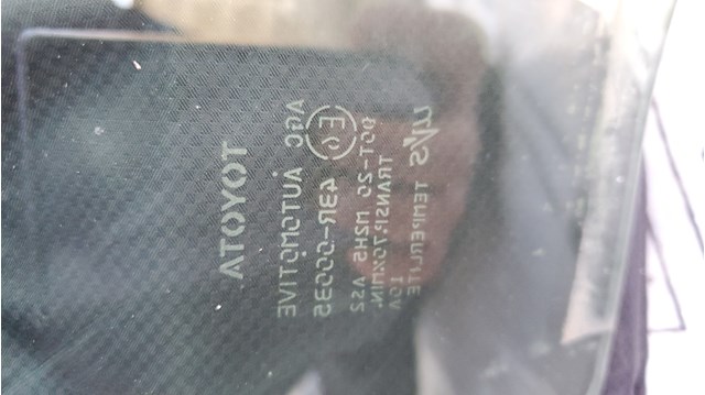 TOYOTA 6810142260 Стекло двери передней правой в наличии Винница