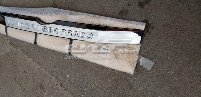 7681060040 TOYOTA Накладка багажника (двери 3/5-й задней) купить в Ровно
