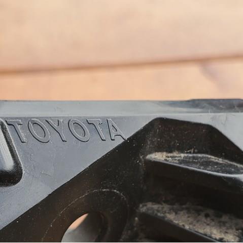7682742030 TOYOTA купить в Каменское