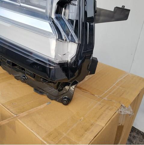 TOYOTA 8114560Q50 Фара правая в наличии Черкассы