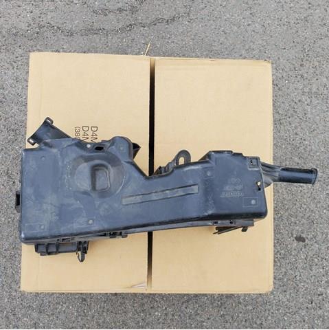 TOYOTA 8274033020 Блок предохранителей в наличии Харьков