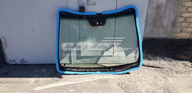 86110A2430 HYUNDAI Лобовое стекло купить в Ужгород