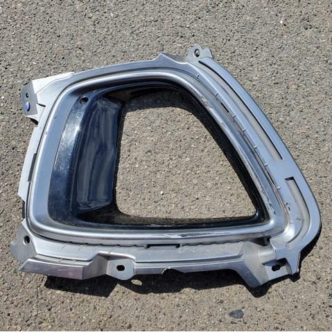 Ободок/окантовка фары противотуманной, правый 86526C5030 HYUNDAI