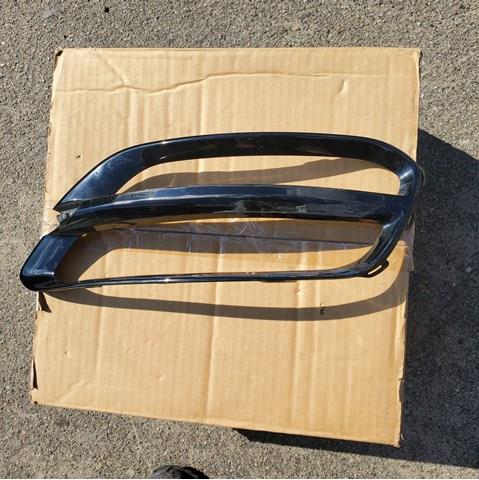Ободок (окантовка) фары противотуманной задней левой 86657F1500 HYUNDAI