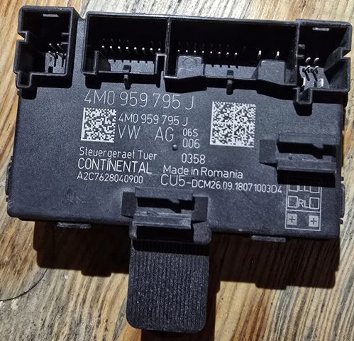 4M0959795J VAG Блок комфорта задней двери купить в Тернополь