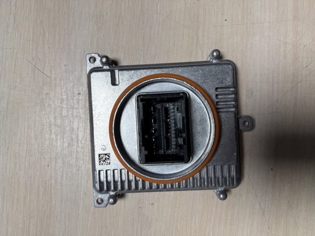 VAG 992941572CE Блок розжига ксенона в наличии Кривой Рог
