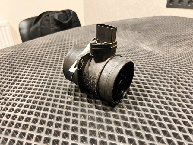 BOSCH 0281002461 Датчик потока (расхода) воздуха, расходомер M.A.F. - (Mass Airflow) в наличии Николаев