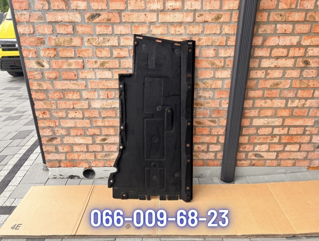 4G0825208H VAG Защита днища правая купить в Чернигов