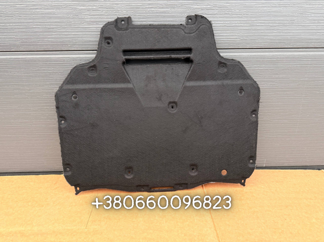 Защита картера двигателя 4M0825236AE VAG