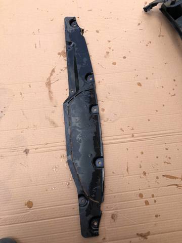 Детали пола (основание кузова или пол) 51757399329 BMW