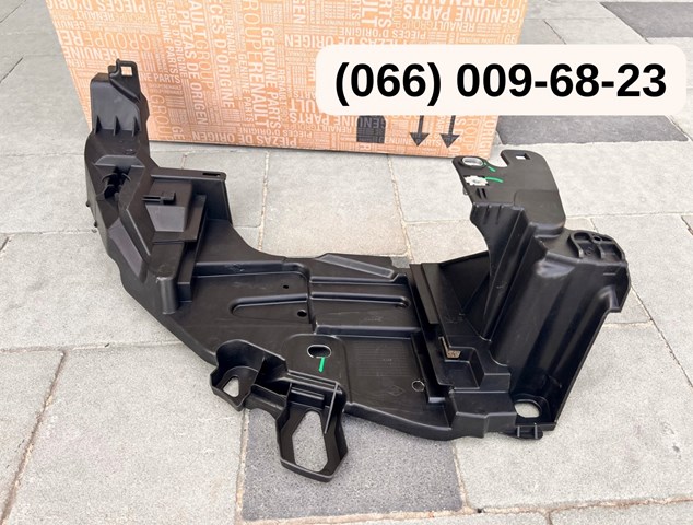 622225493R RENAULT Кронштейн (адаптер) крепления фары передней правой купить в Кривой Рог