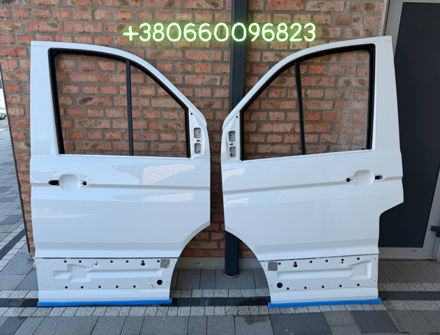 Пассажирская передняя дверь 7C0831056H VAG