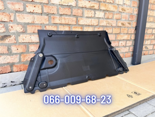8W0863821F Защита двигателя передняя купить Ужгород
